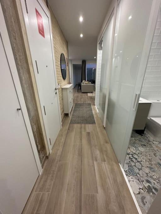 Precioso Con Patio. Pyp Apartament